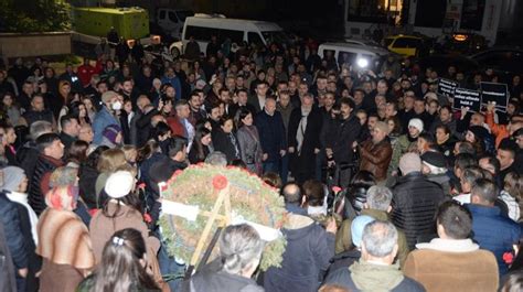 Adana’da depremin yıl dönümde gözyaşları sel oldu